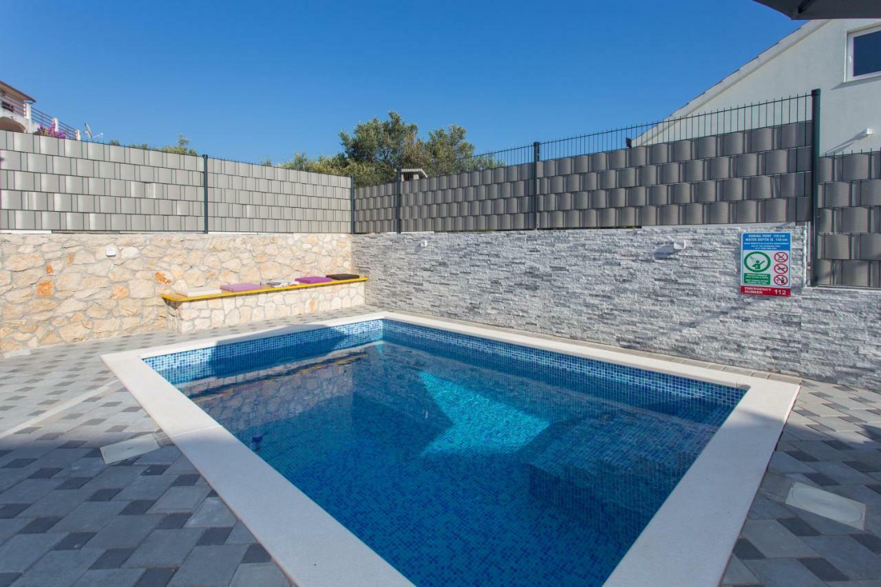 Villa Supuk Vinišće Екстериор снимка