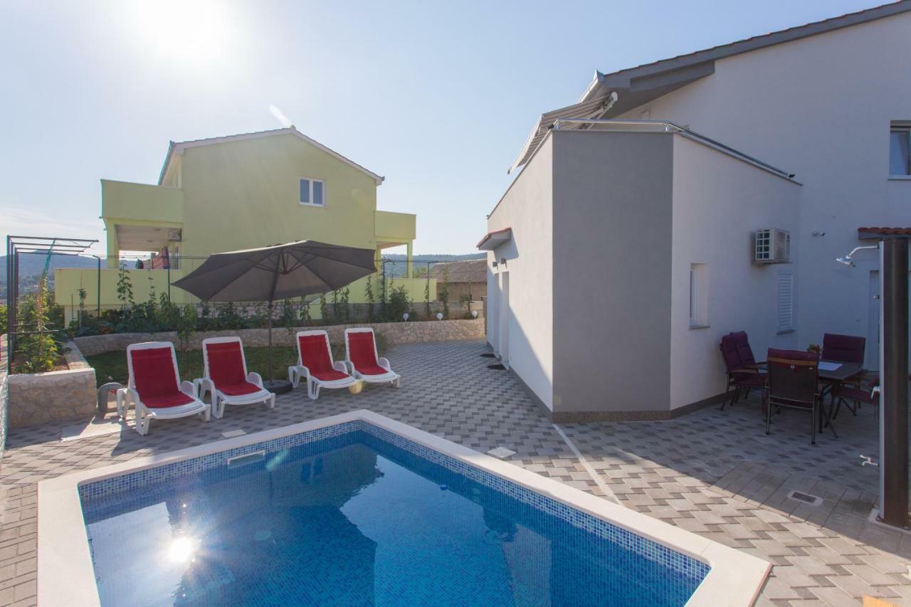 Villa Supuk Vinišće Екстериор снимка